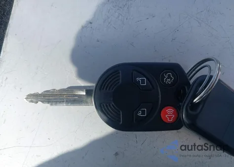 2010 Ford Edge Limited z USA, uszkodzony, nr VIN 2FMDK3KCXABB16936